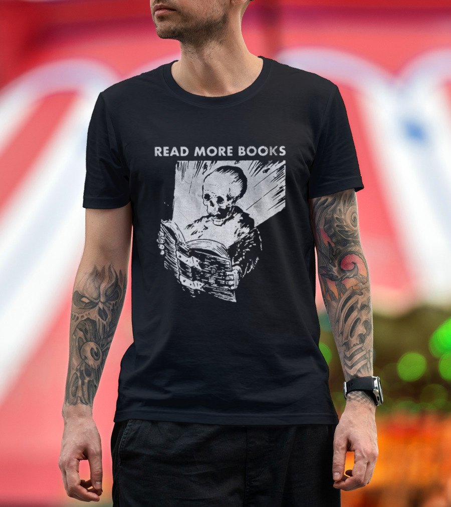 Read More Books Skeleton Vintage Style T-Shirt