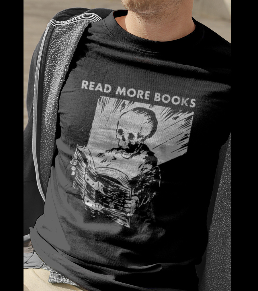 Read More Books Skeleton Vintage Style T-Shirt