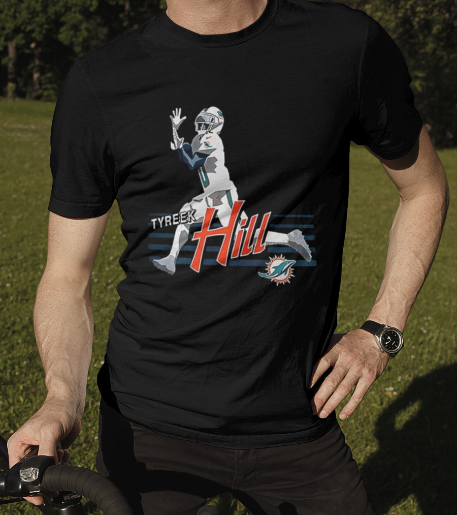 Tyreek Hill Miami Dolphins Receiving Ball Action Football T-Shirt