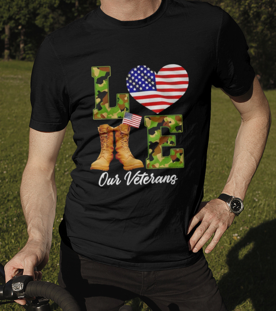 Love Veterans Day American Flag Military Camouflage Boots T-Shirt