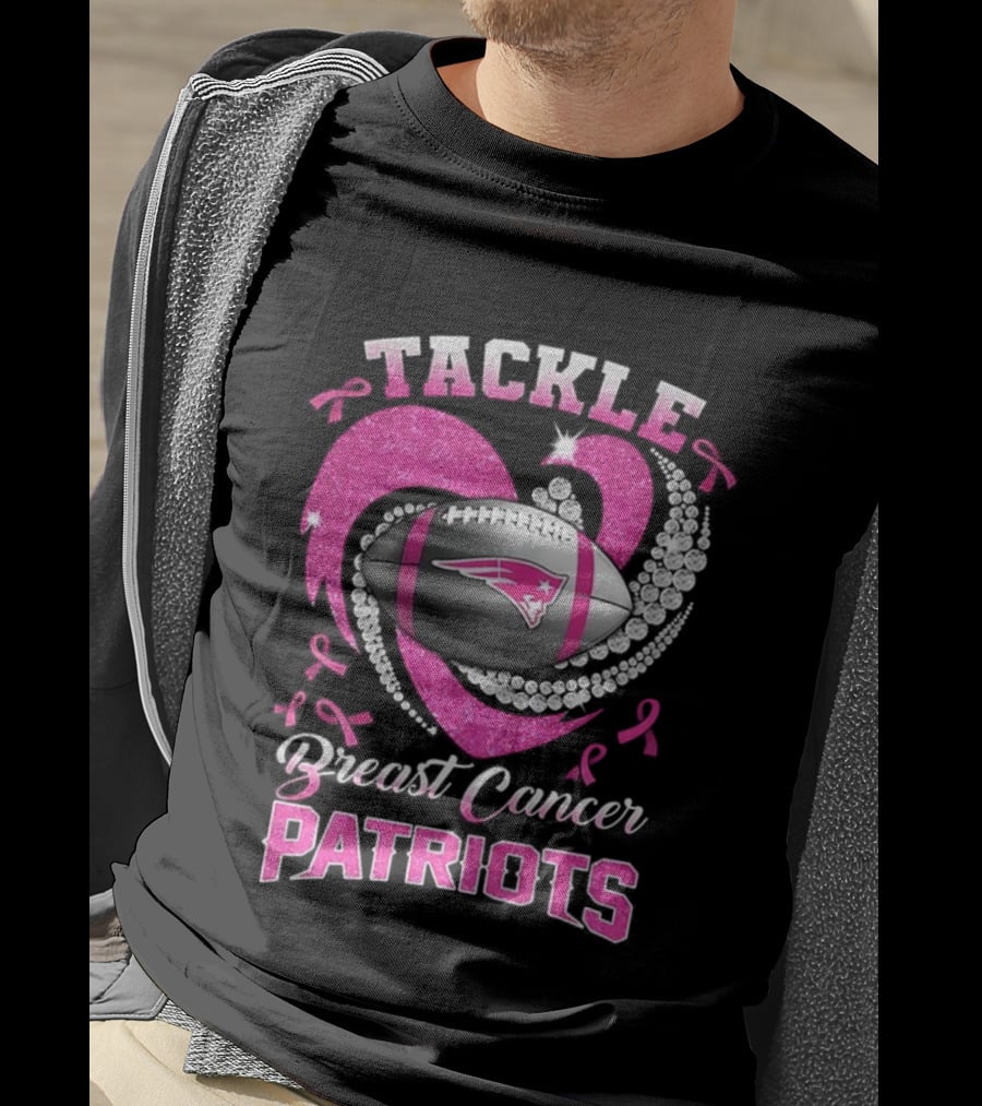 Tackle Breast Cancer New England Patriots Pink Ribbon Heart Football T-Shirt
