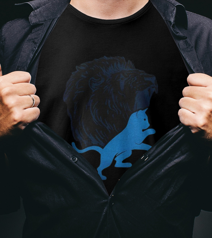Detroit Lions National Cat Day NFL Football 2025 Iconic Lion And Cat T-Shirt