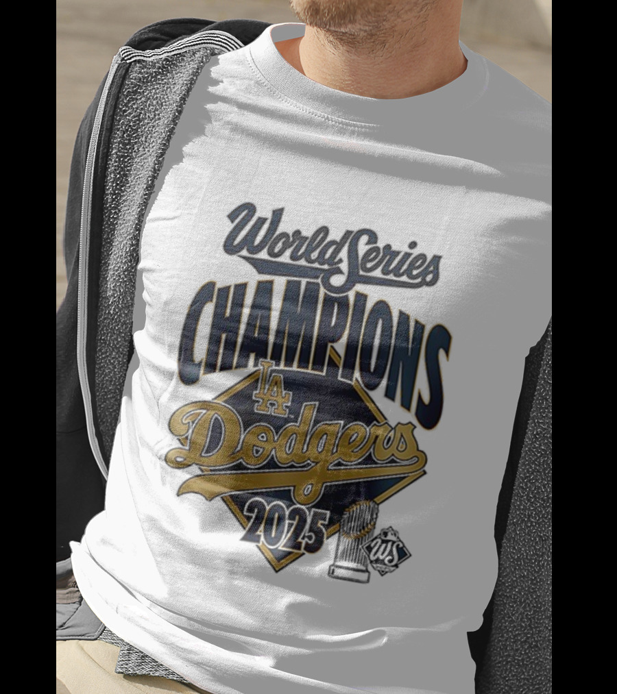 Los Angeles Dodgers 2025 World Series Champions Team Signature T-Shirt
