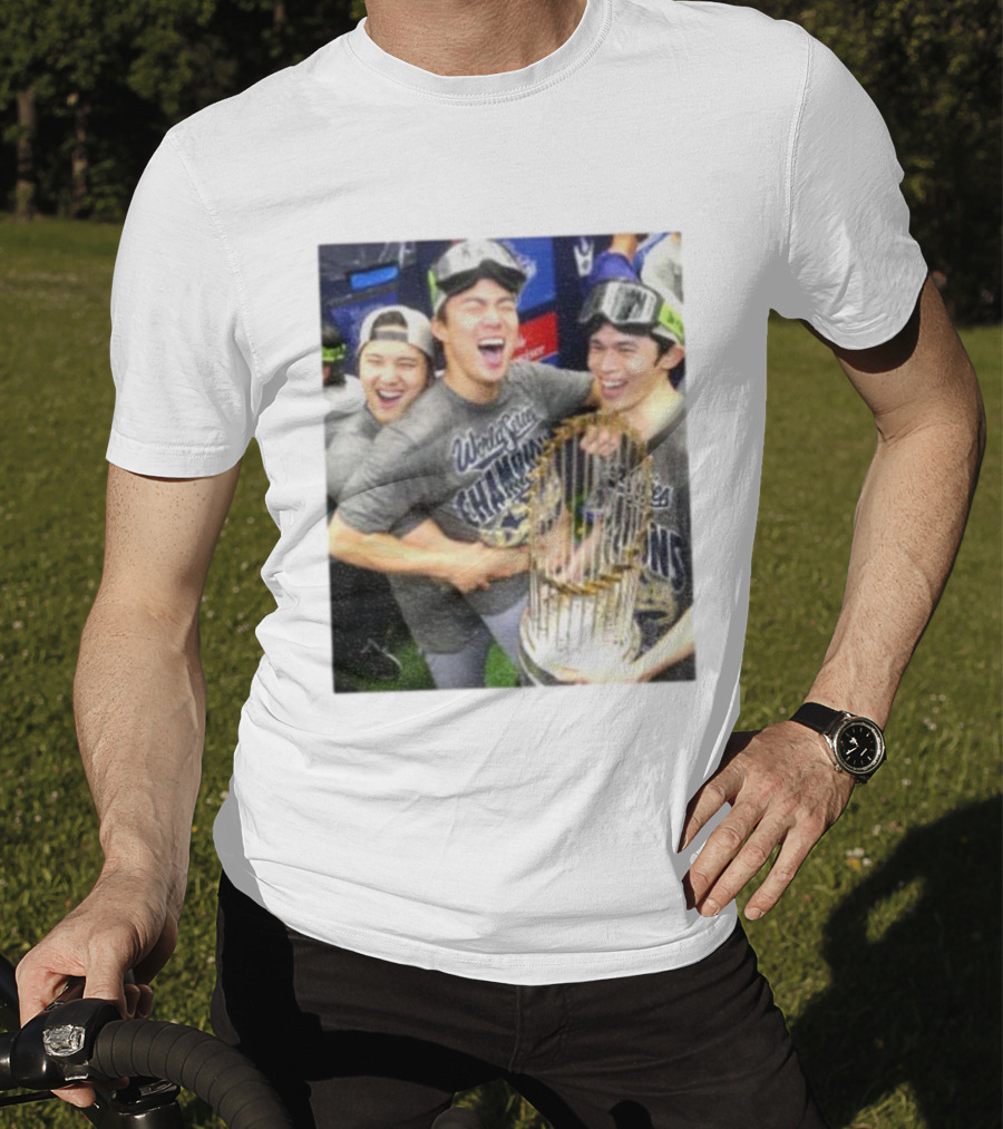 Los Angeles Dodgers World Series Champions 2025 Celebration Moment T-Shirt