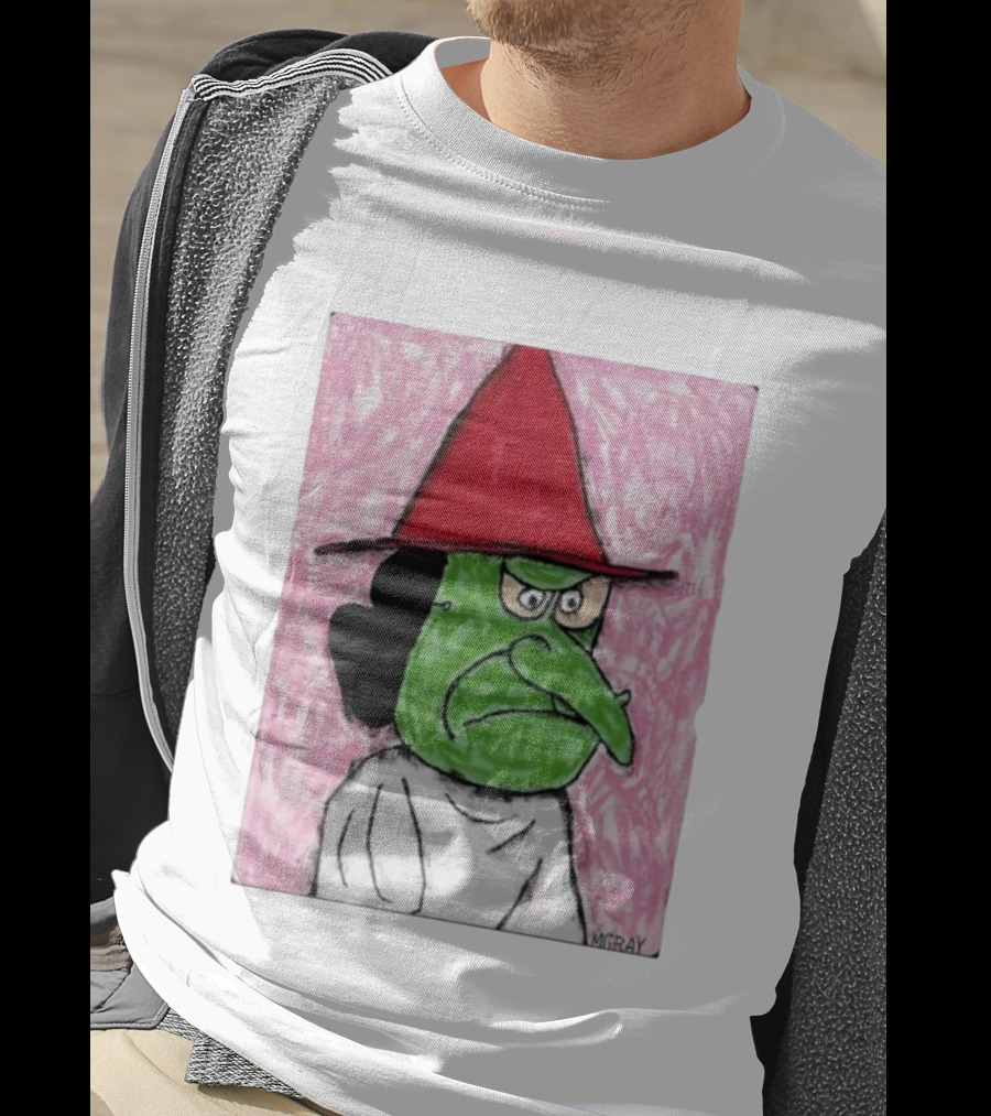 Lucy Van Pelt Witch Costume Red Hat Green Face MGRAY T-Shirt