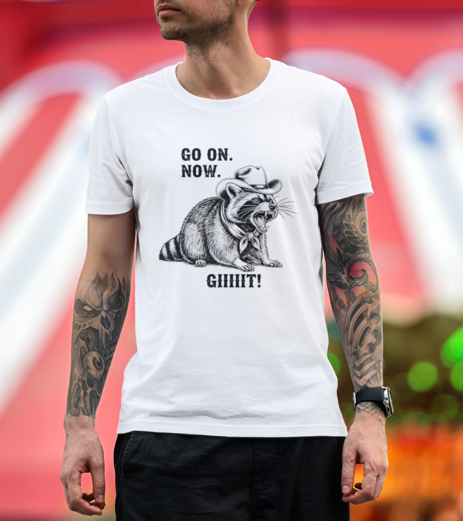 Vintage Cowboy Raccoon Go On Now Git Rustic Western Apparel T-Shirt