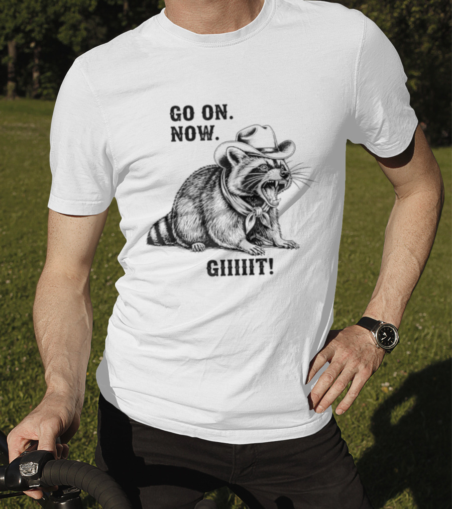 Vintage Cowboy Raccoon Go On Now Git Rustic Western Apparel T-Shirt