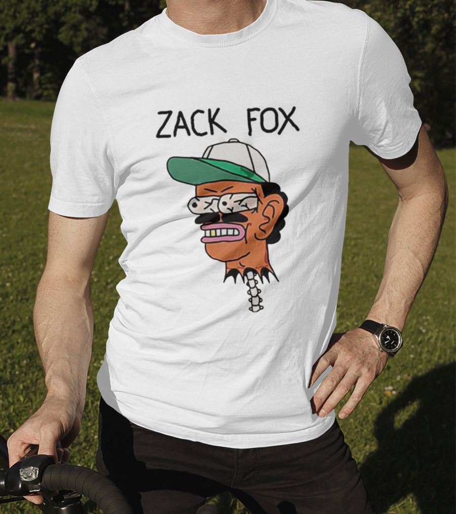 Zack Fox Bug-Eyed Head With Cap And Spinal Detail T-Shirt