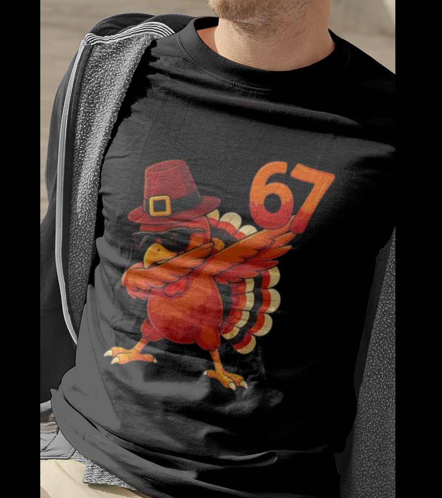 67 Thanksgiving Dabbing Turkey With Hat And Sunglasses T-Shirt