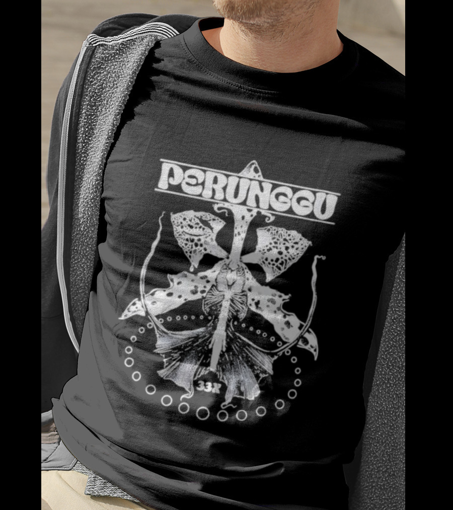Perunggu 33X Indonesian Band Album Cover Art Motif T-Shirt