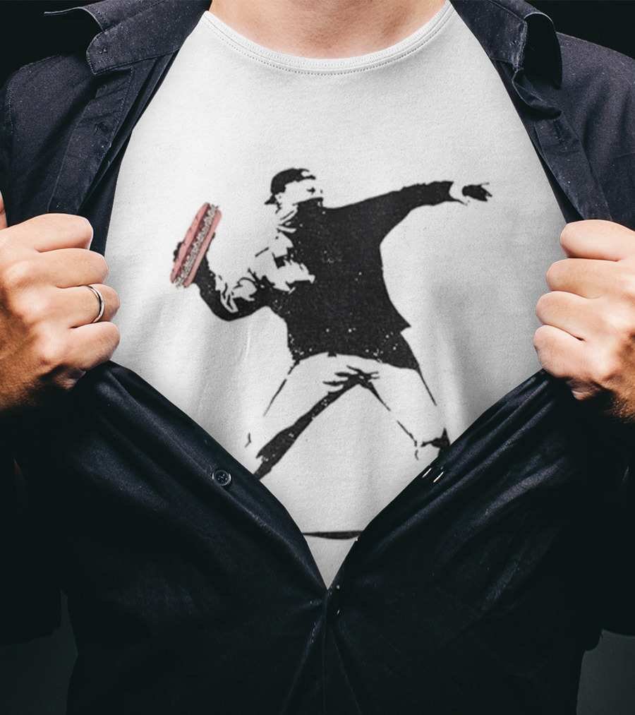 Sandwich Slinger FTW Iconic Sandwich Revolution Guy Throwing Sandwich T-Shirt