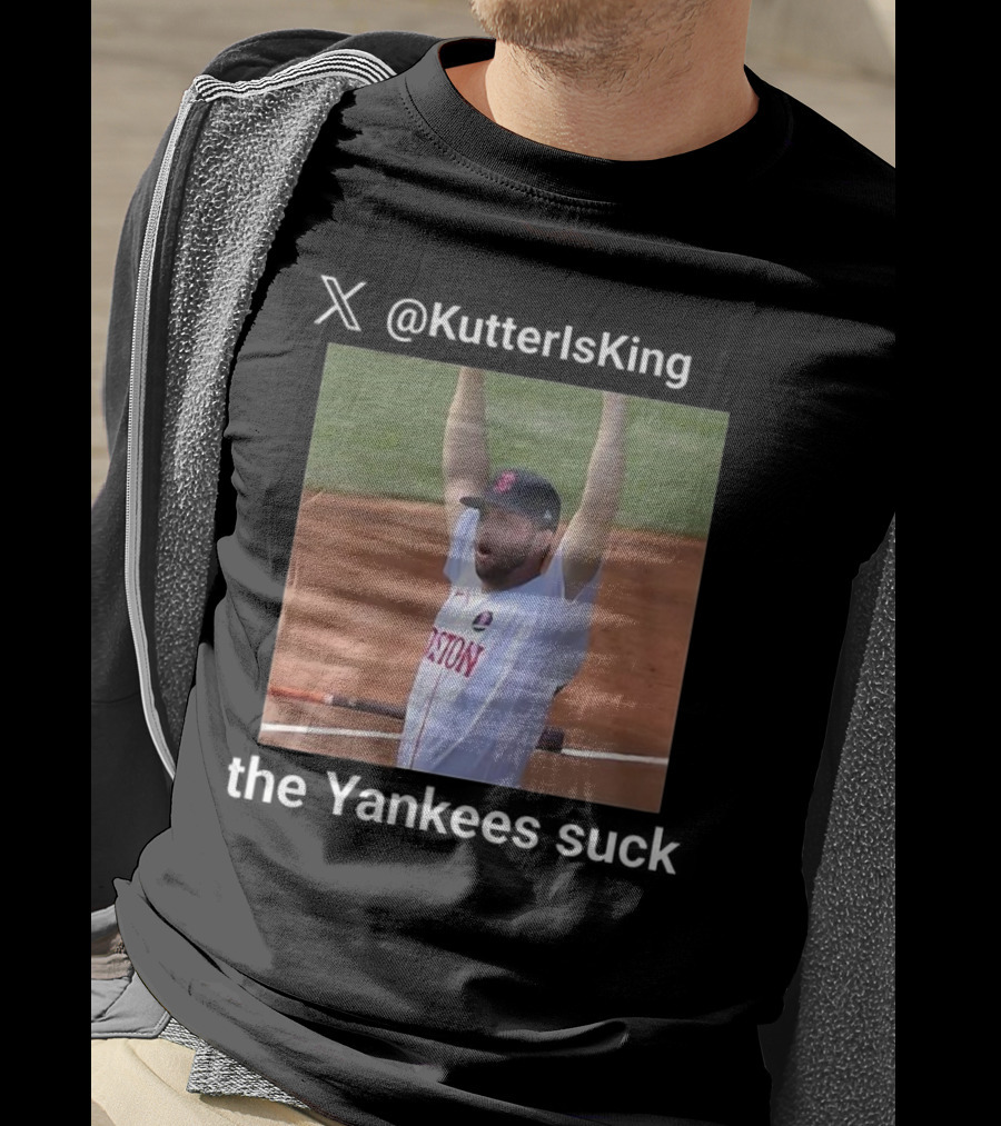 KutterIs King Yankees Suck Boston Team Victory T-Shirt
