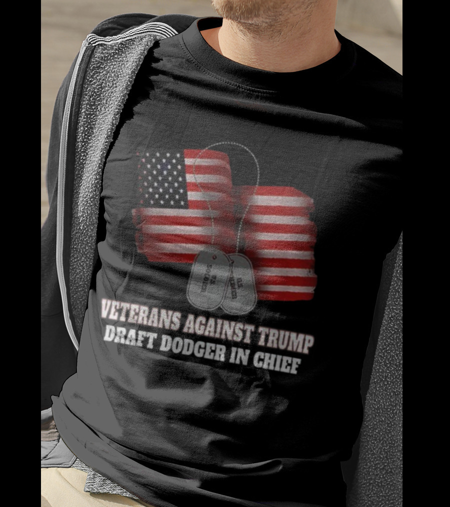 Veterans Against Trump Draft Dodger In Chief US Soldier Dog Tags American Flag T-Shirt