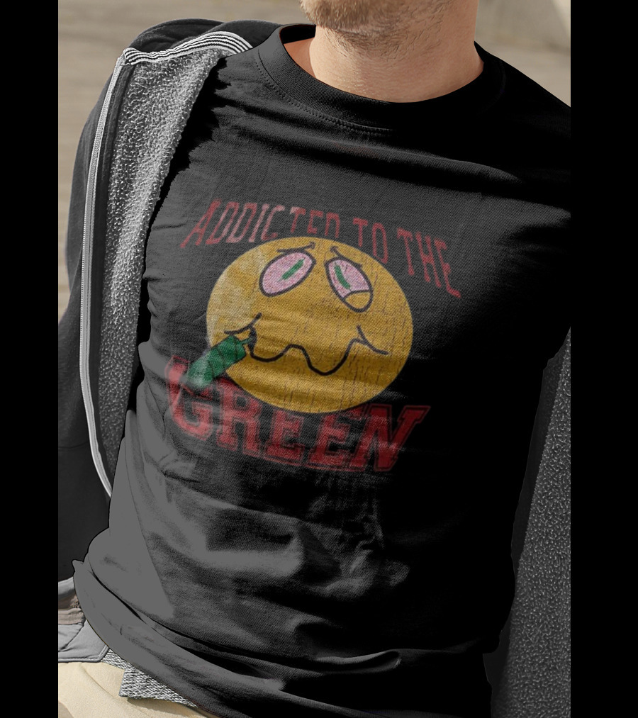 Addicted To The Green Smiley Face Smoking Icon T-Shirt