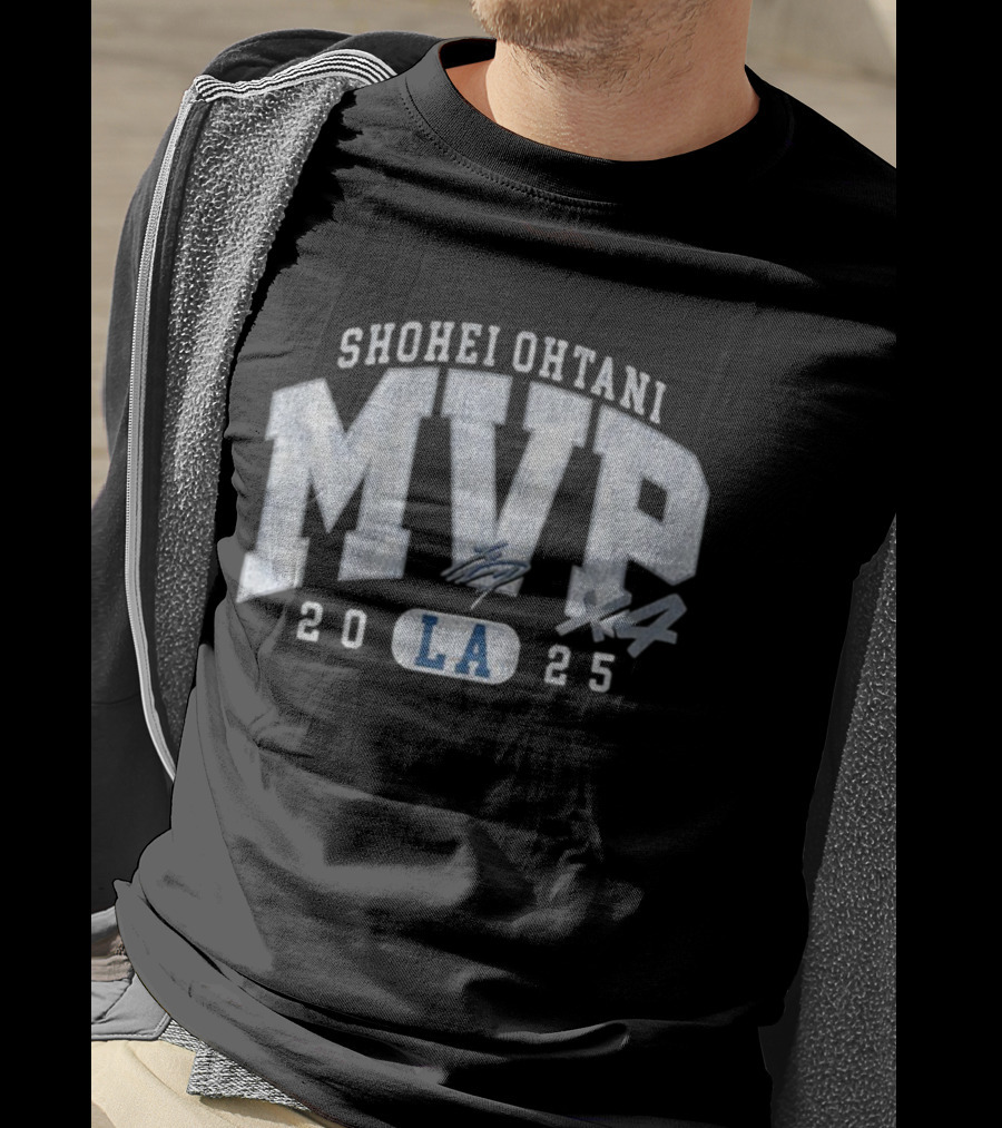 Shohei Ohtani MVP 2025 LA X4 T-Shirt