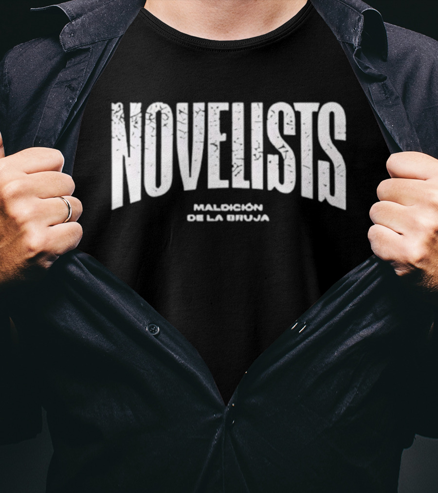 Novelists Maldición De La Bruja T-Shirt