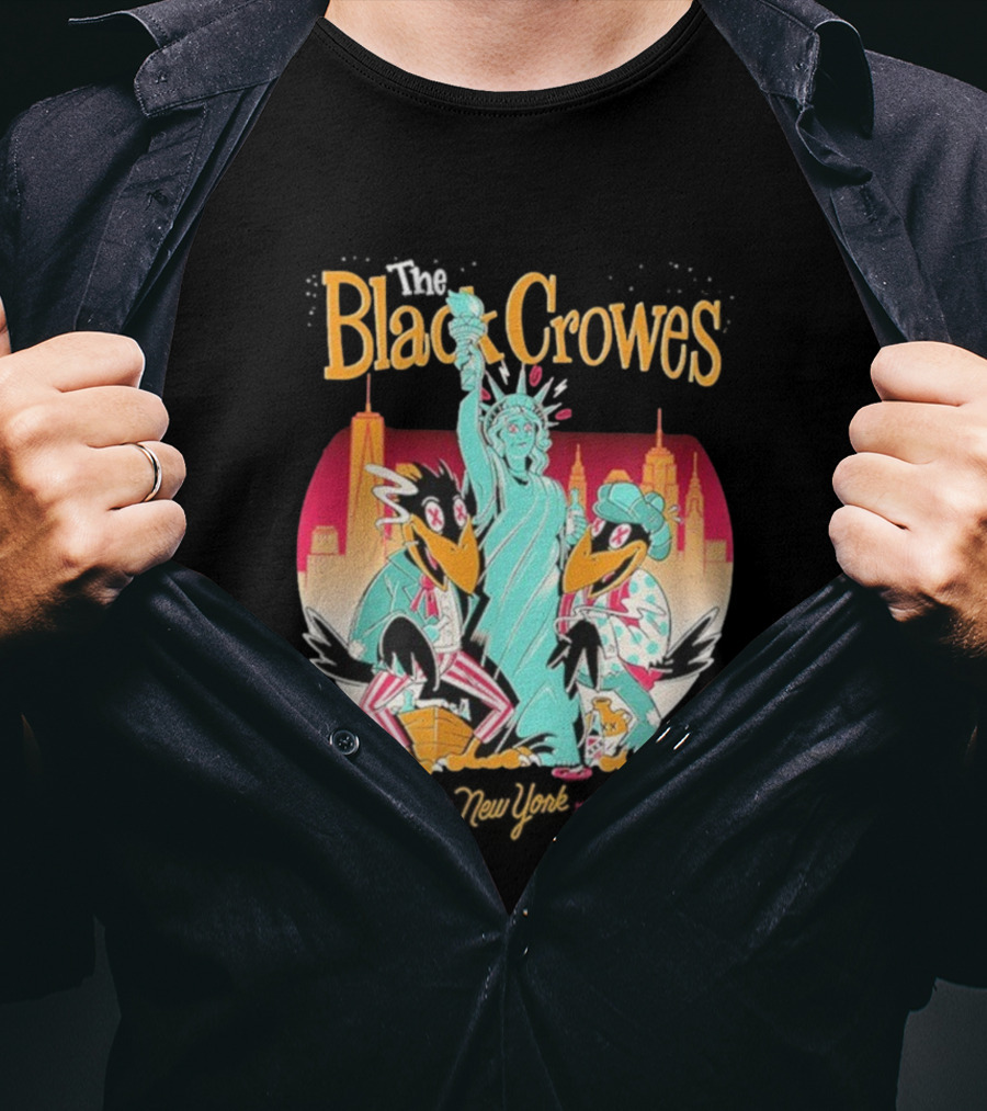 Black Crowes NYC Tour Statue Of Liberty Skyline 2023 2024 T-Shirt