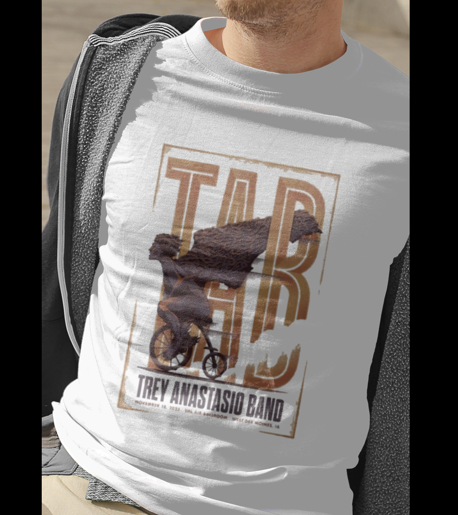 Trey Anastasio Band TAB Nov 18 2025 Val Air Ballroom West Des Moines Iowa Vintage Bicycle Rider T-Shirt