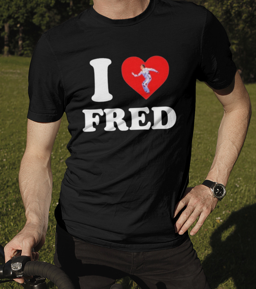 I Love Fred The B52s Heart Symbol Iconic Fred Schneider Image T-Shirt