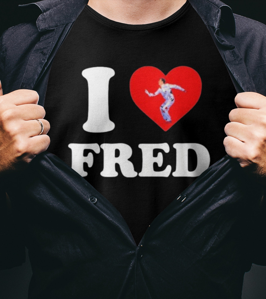 I Love Fred The B52s Heart Symbol Iconic Fred Schneider Image T-Shirt