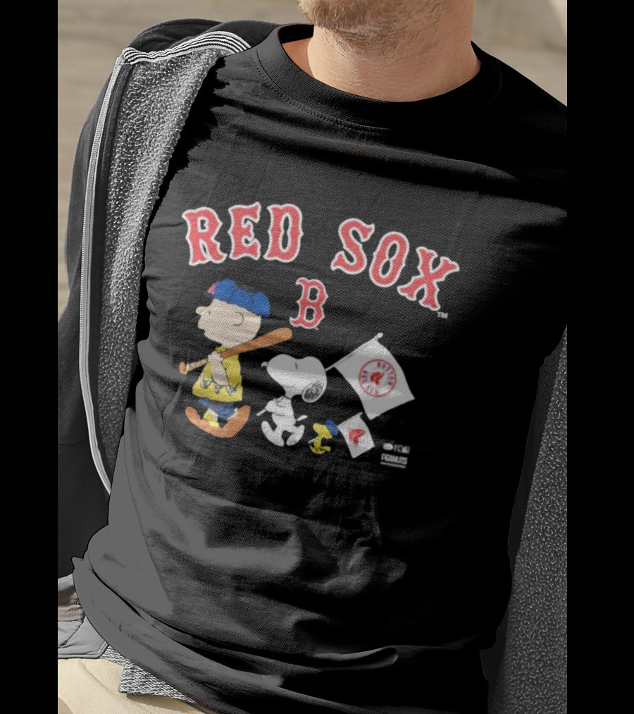 Boston Red Sox Charlie Brown Snoopy Peanuts Baseball Flag T-Shirt