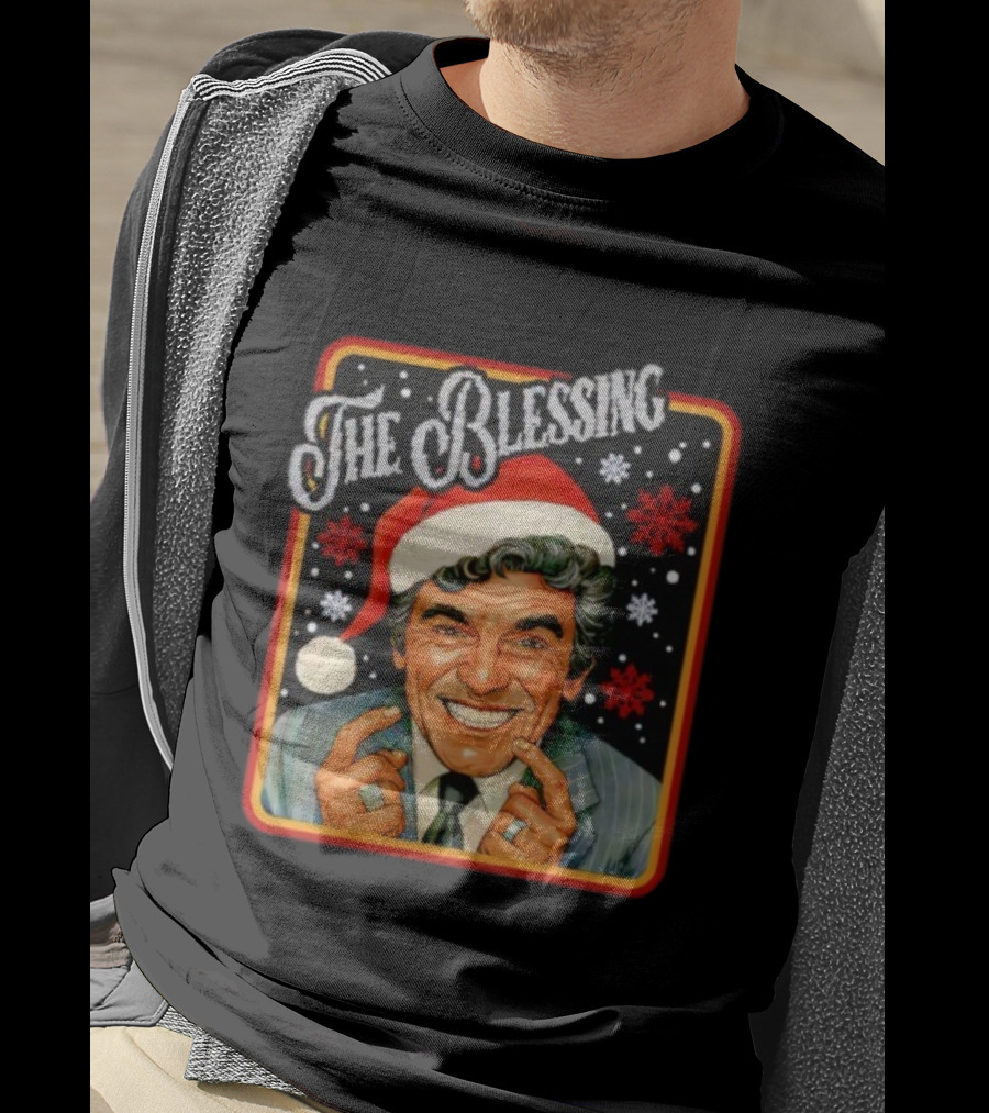 Uncle Lewis The Blessing Santa Hat Christmas Vacation Snowflakes T-Shirt