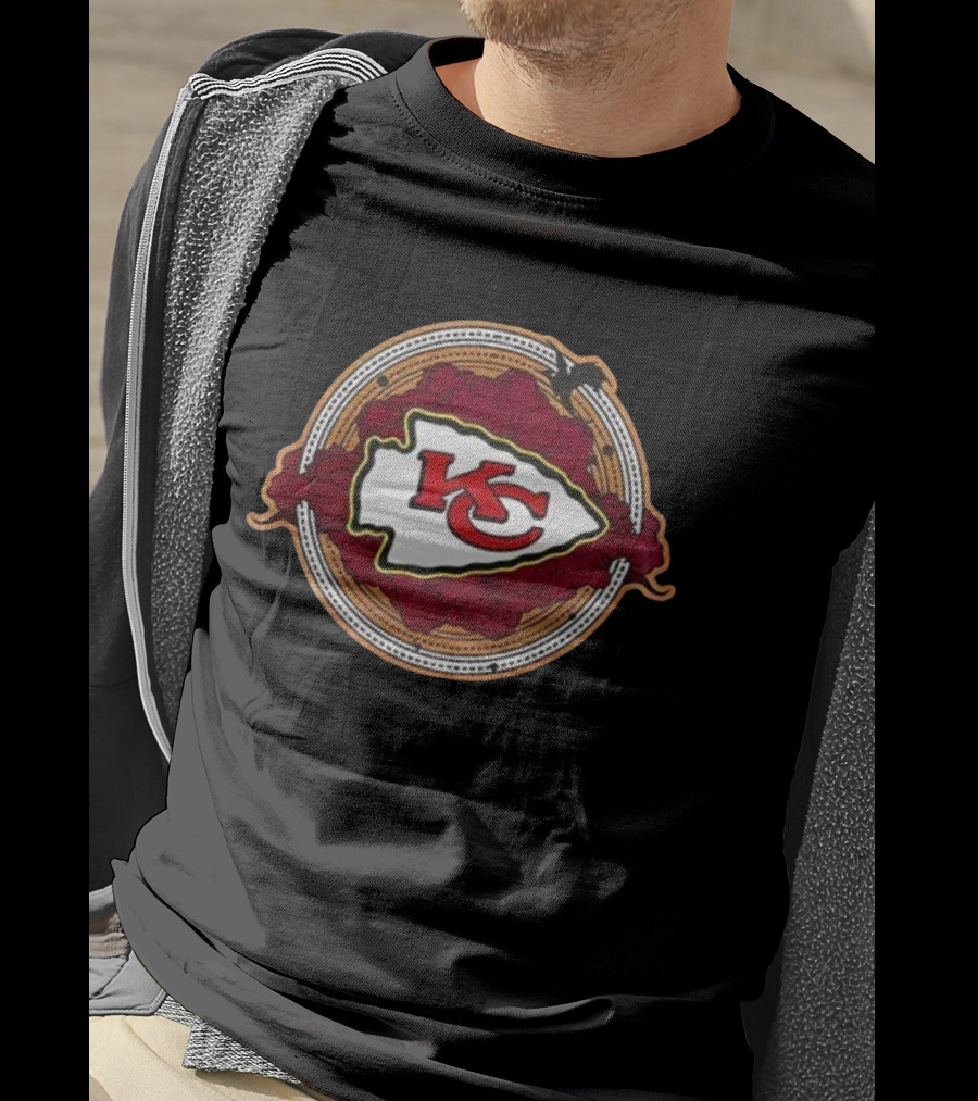 Kansas City Chiefs Arrowhead Emblem With Dragon And Rose Wings T-Shirt