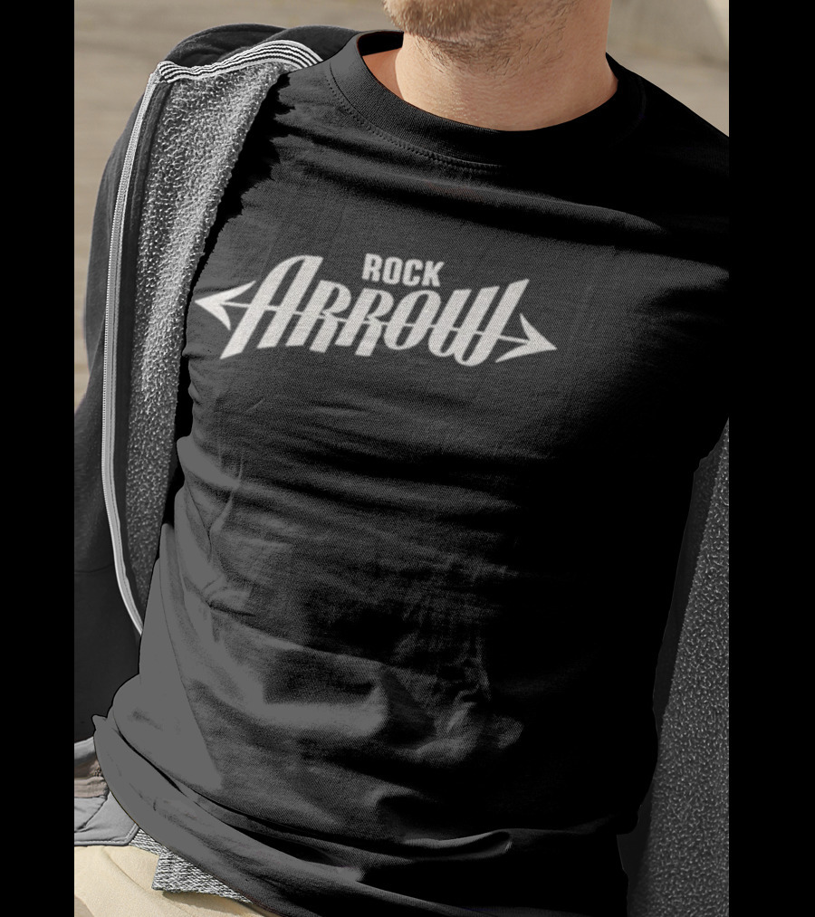 Mickey Fox Rock Arrow Retro Style T-Shirt