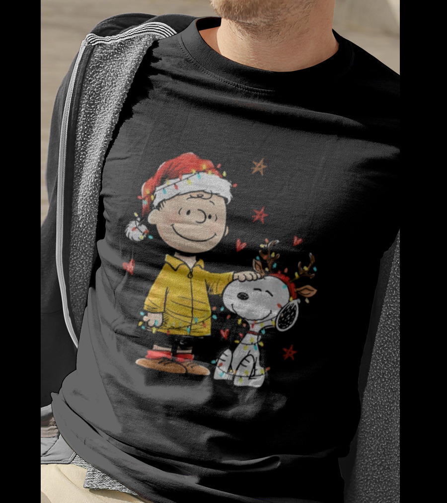 Charlie Brown Snoopy Santa Hat Merry Christmas Reindeer Holiday Lights T-Shirt