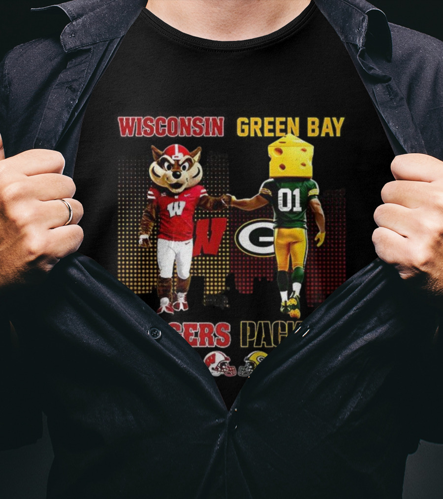 Wisconsin Badgers Saturdays Green Bay Packers Sundays Football Fans T-Shirt