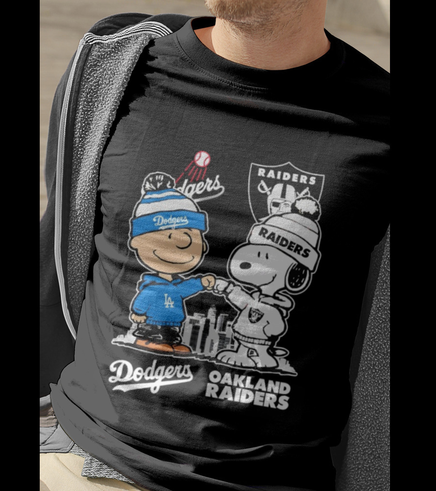 Charlie Brown Snoopy Dodgers Raiders Los Angeles Oakland Apparel T-Shirt