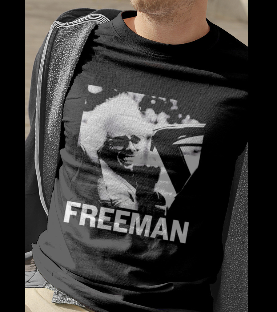 FREEMAN Smiling Iconic Black And White Face T-Shirt