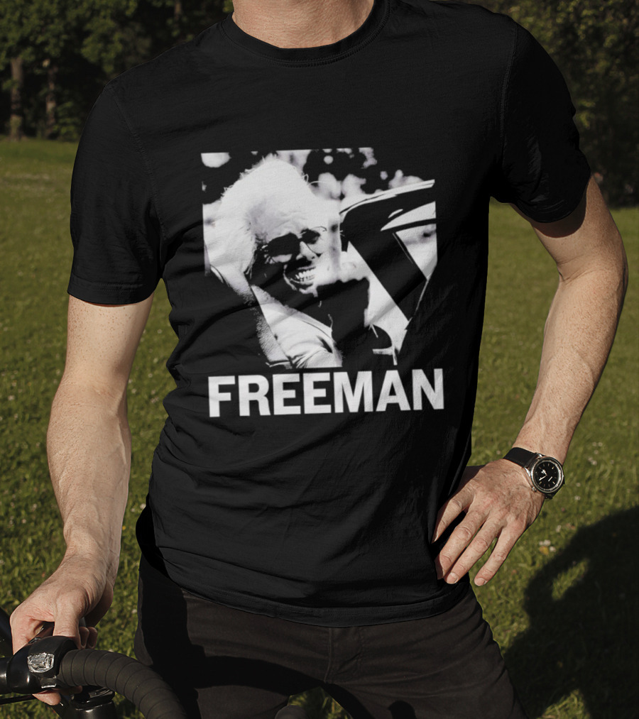 FREEMAN Smiling Iconic Black And White Face T-Shirt