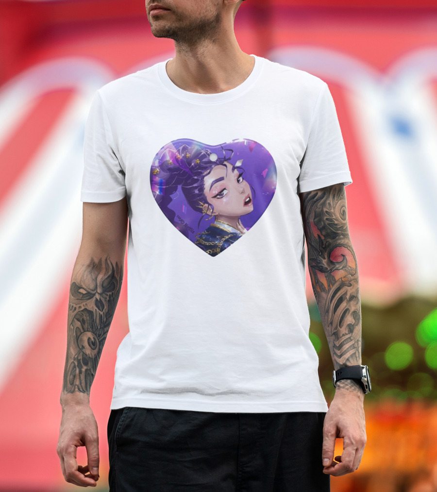 KPop Demon Hunters Rumi TM © Netflix Purple Heart T-Shirt