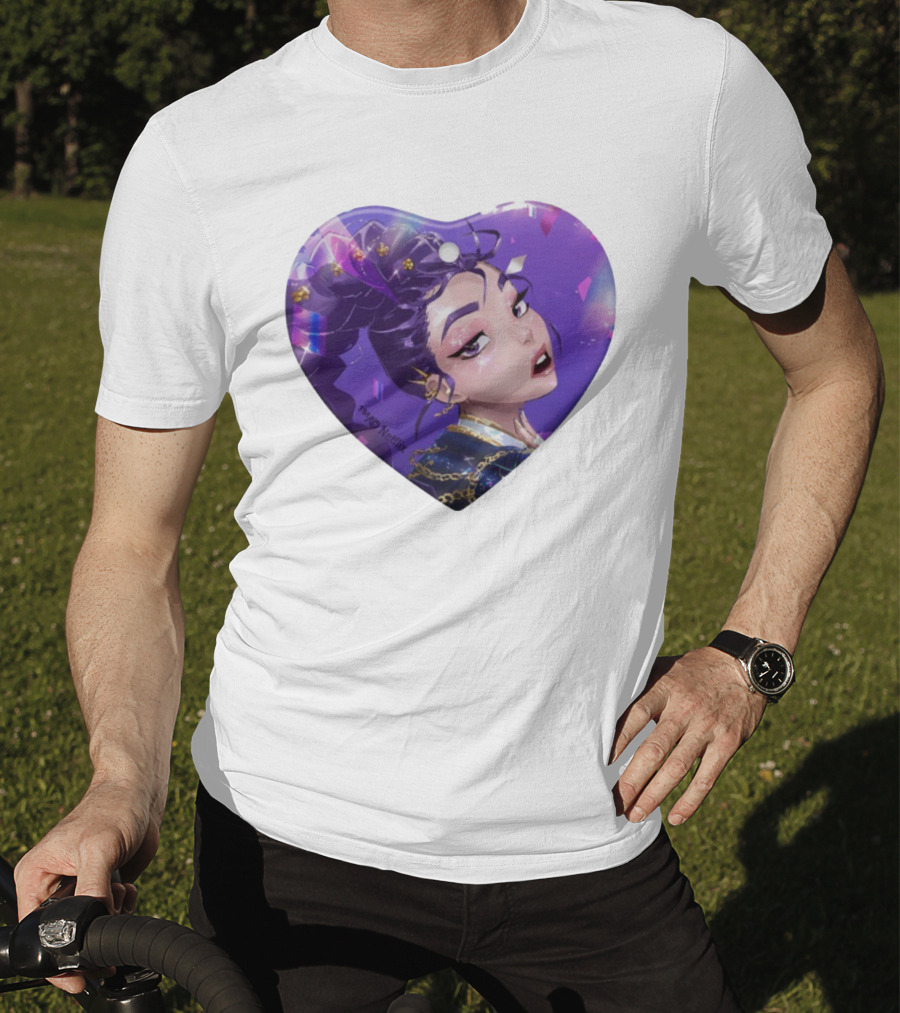 KPop Demon Hunters Rumi TM © Netflix Purple Heart T-Shirt