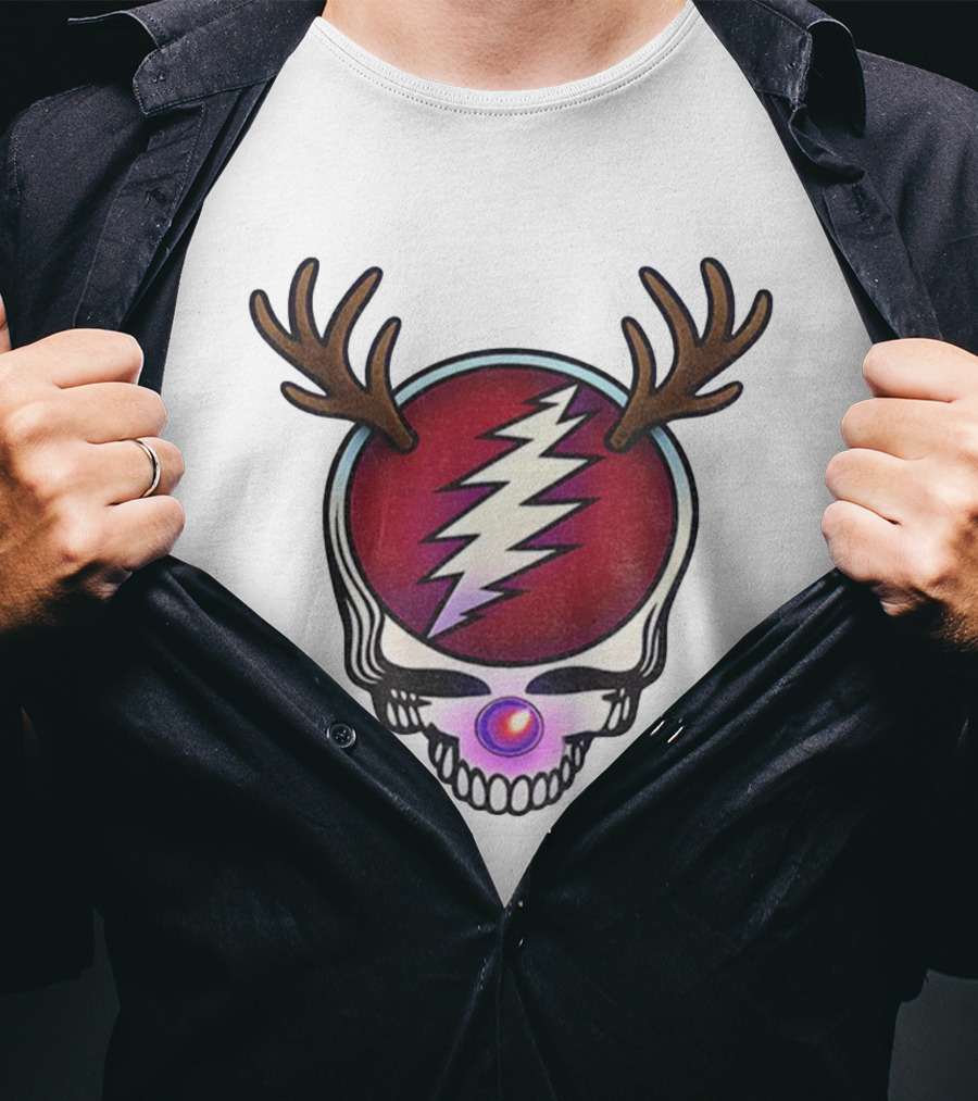 Grateful Dead Reindeer Steal Your Face Skull Merry Christmas 2025 T-Shirt