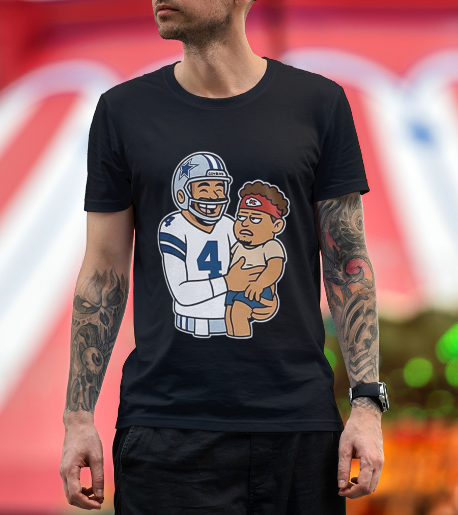 Dak Prescott Cowboys Carrying Baby Chiefs Player Sketch T-Shirt