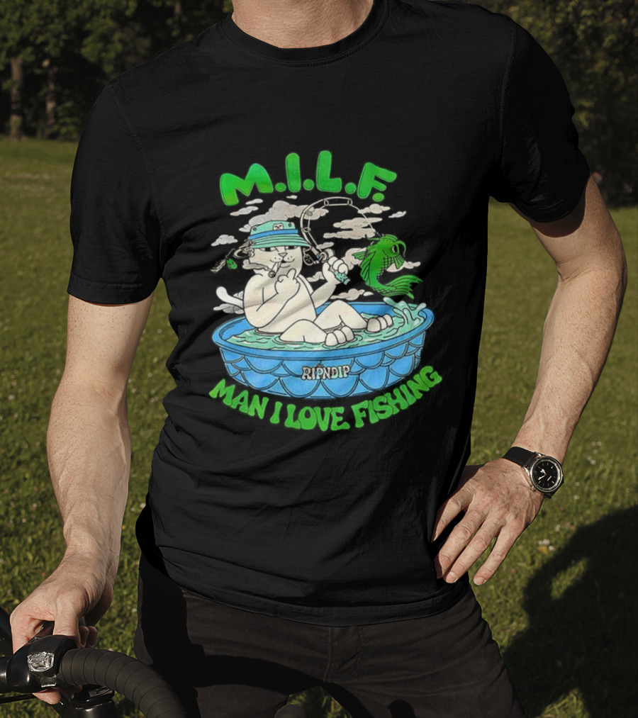 M.I.L.F Man I Love Fishing Cat In Boat Fun Design T-Shirt