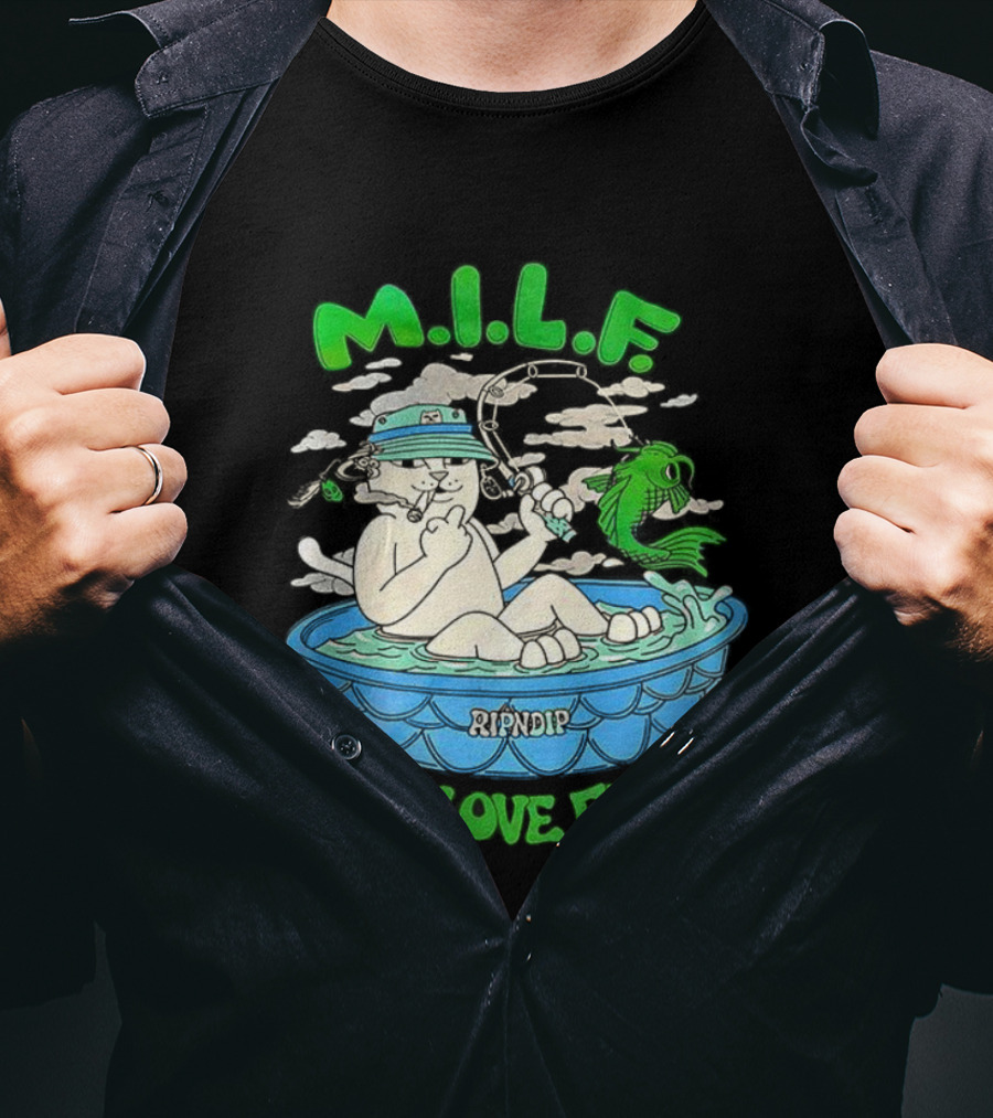 M.I.L.F Man I Love Fishing Cat In Boat Fun Design T-Shirt