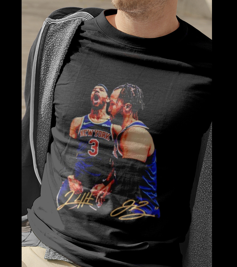 New York Knicks Basketball Number 3 Signature T-Shirt