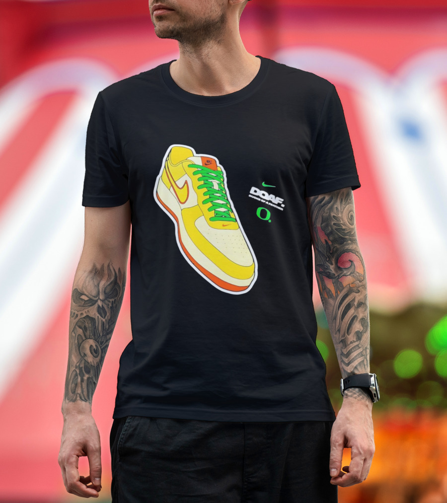 Oregon Ducks DOAF Hatched Heat Nike Sneaker T-Shirt