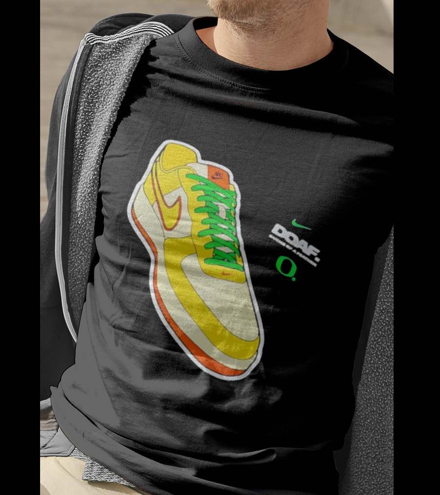 Oregon Ducks DOAF Hatched Heat Nike Sneaker T-Shirt