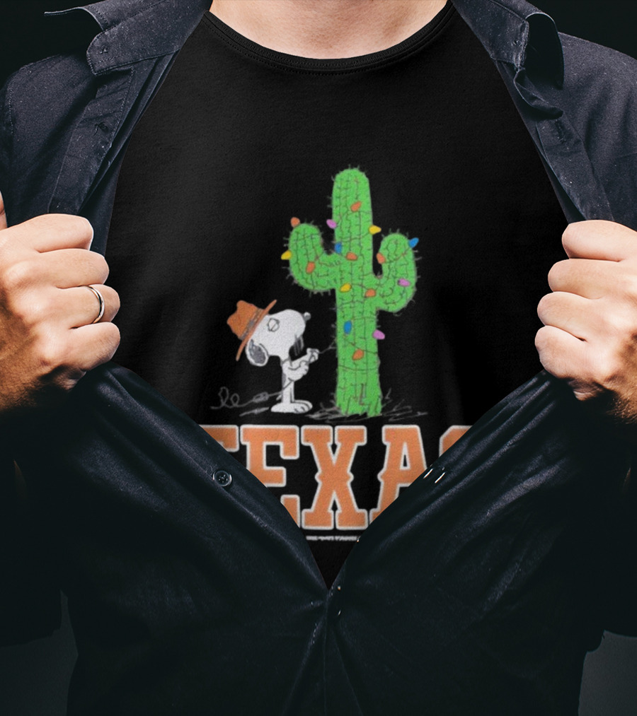 Snoopy Cactus Holiday Christmas Lights Texas T-Shirt