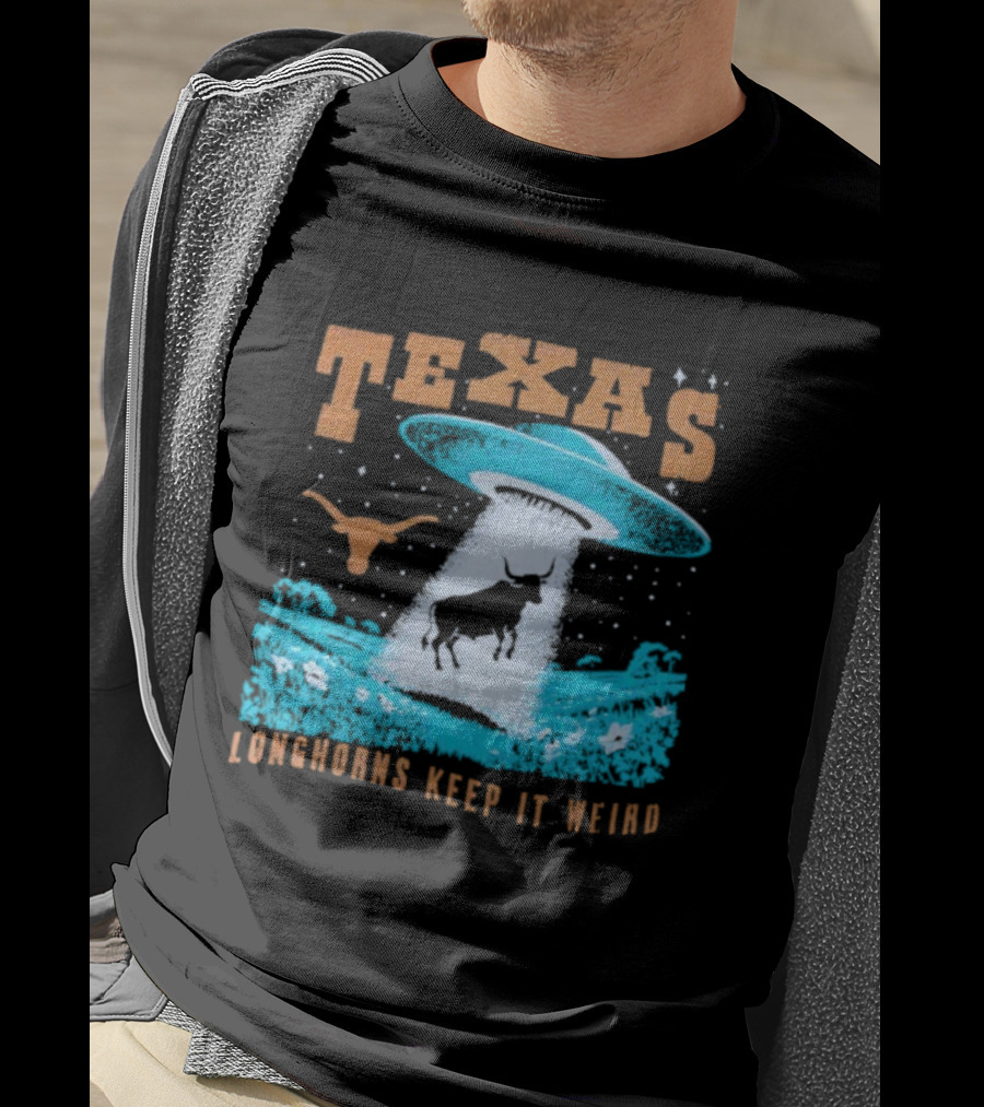 Texas Longhorns Keep It Weird UFO And Cactus Scene T-Shirt