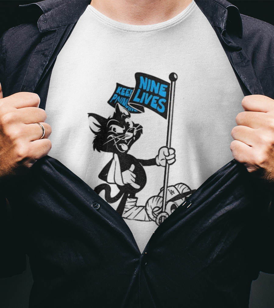 Roaring Riot Nine Lives Keep Pounding Carolina Panthers Beat LA Dodgers Goat T-Shirt