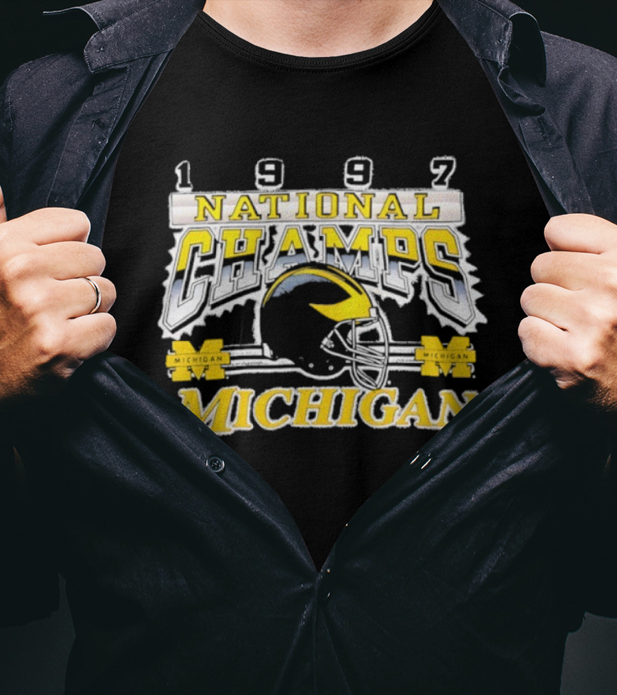 1997 Michigan National Champs Wolverines Football Helmet Vintage T-Shirt