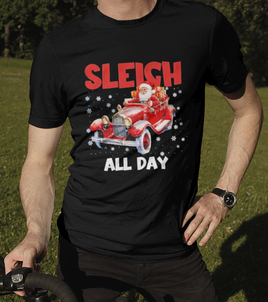 Sleigh Santa Claus Driving Vintage Car Merry Christmas T-Shirt