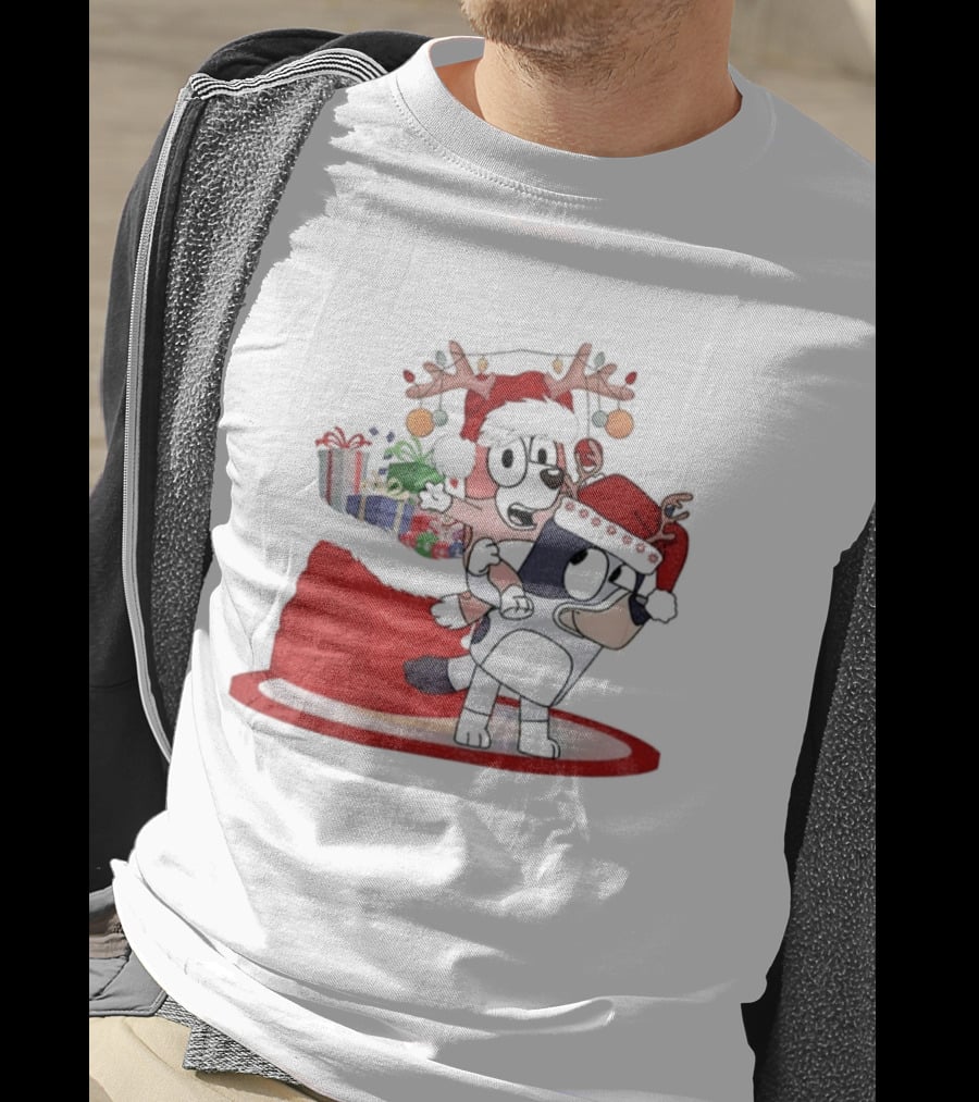 Bluey And Bingo Reindeer Santa Hat Merry Christmas Festive Celebration T-Shirt