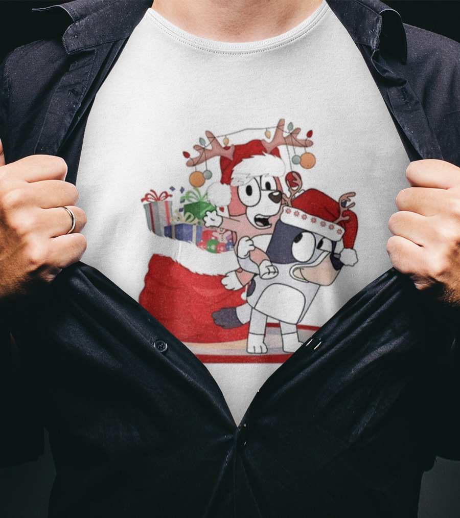 Bluey And Bingo Reindeer Santa Hat Merry Christmas Festive Celebration T-Shirt
