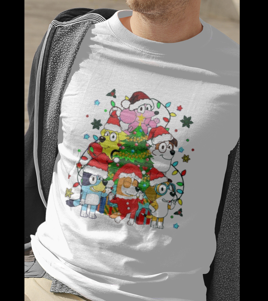 Bluey And Friends Christmas Tree Santa Hats Festive Lights T-Shirt